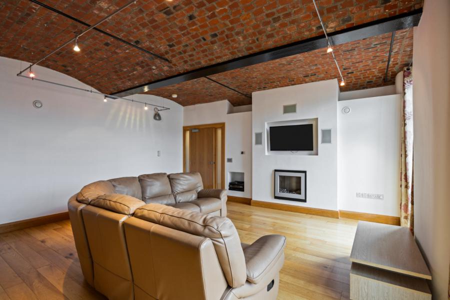 8 The Flax House, The Mill Village