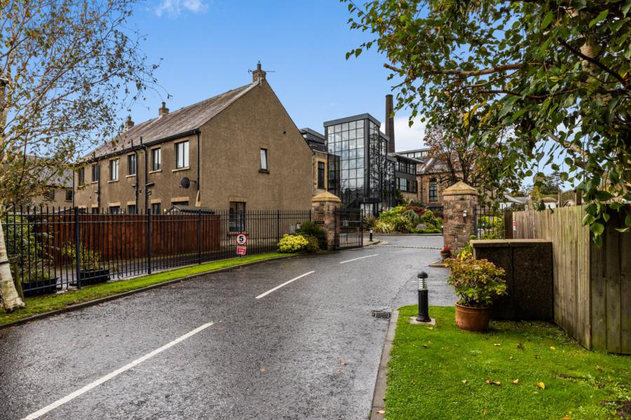 8 The Flax House, The Mill Village
