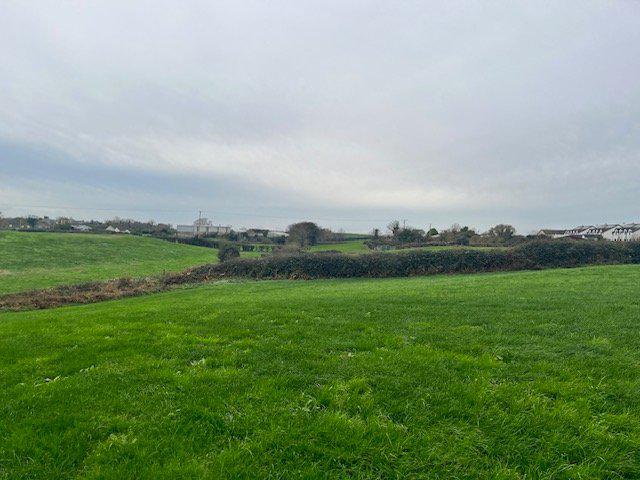 Potential Site Plus 5 Acres @, 6 Manse Road