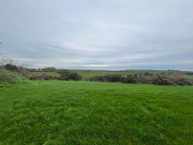 Potential Site Plus 5 Acres @, 6 Manse Road