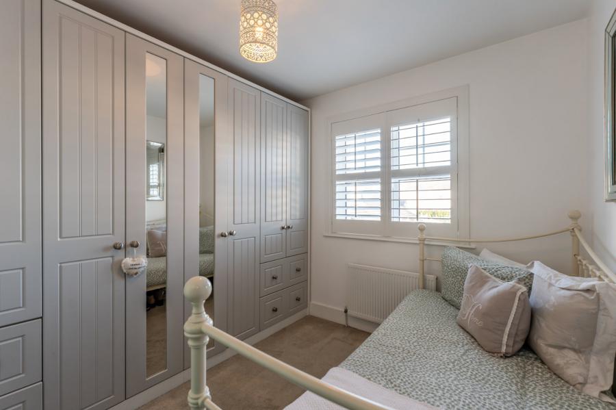 8 First Avenue, Rivenwood