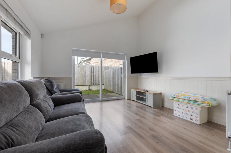 2 Fourth Street, Rivenwood