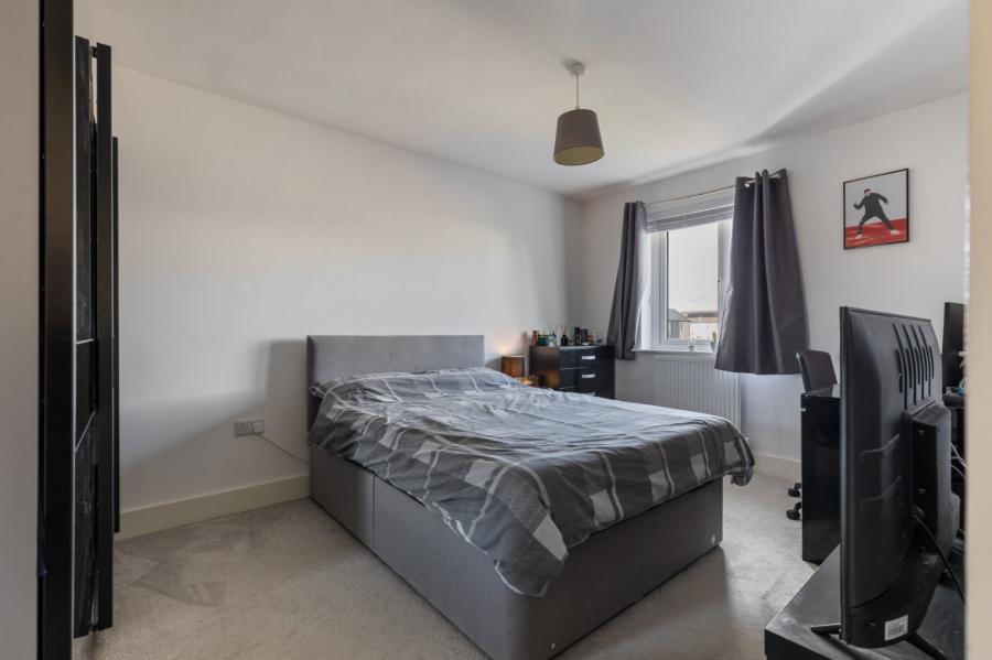 2 Fourth Street, Rivenwood