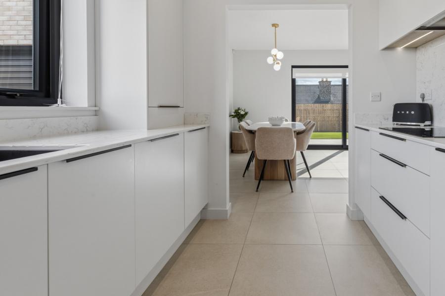 77 Fourth Avenue Rivenwood