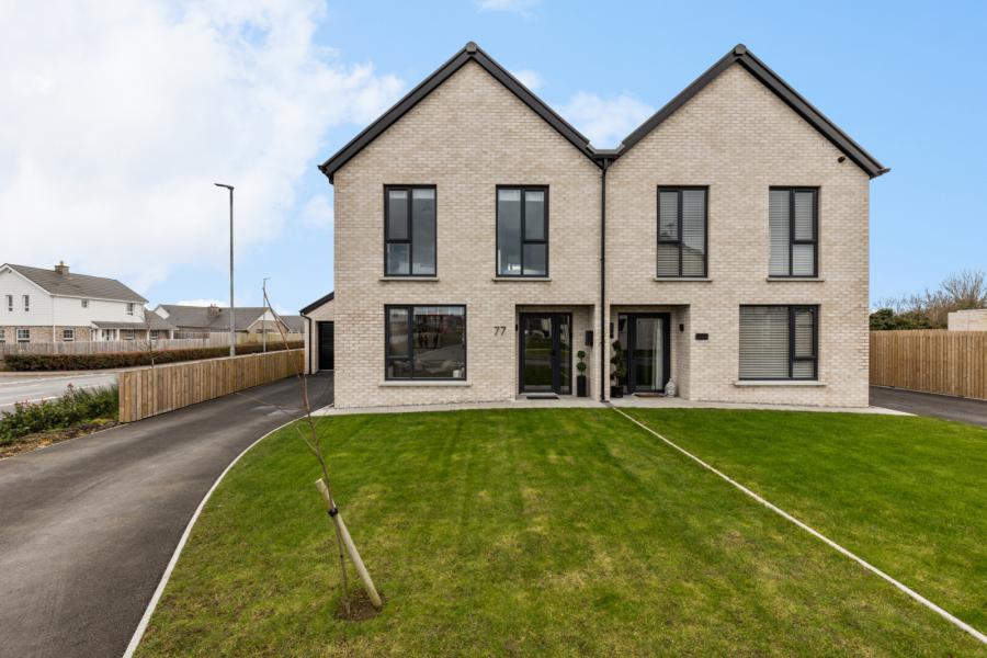 77 Fourth Avenue Rivenwood