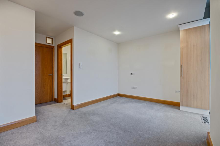 24 The Linen House, The Mill Village