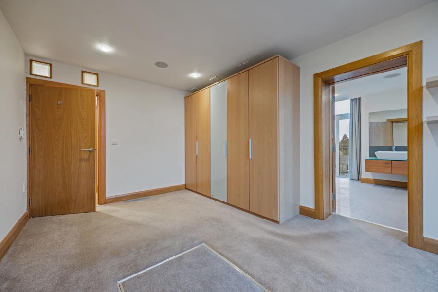 24 The Linen House, The Mill Village