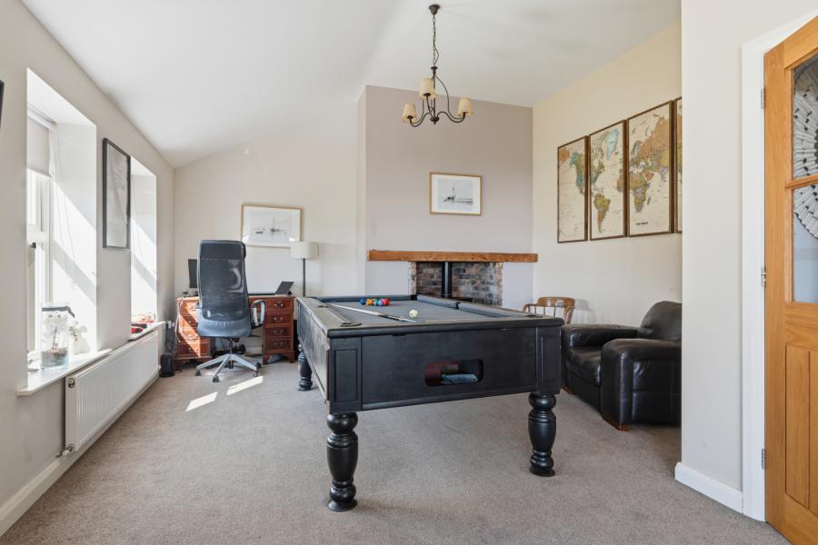 200 Scrabo Road