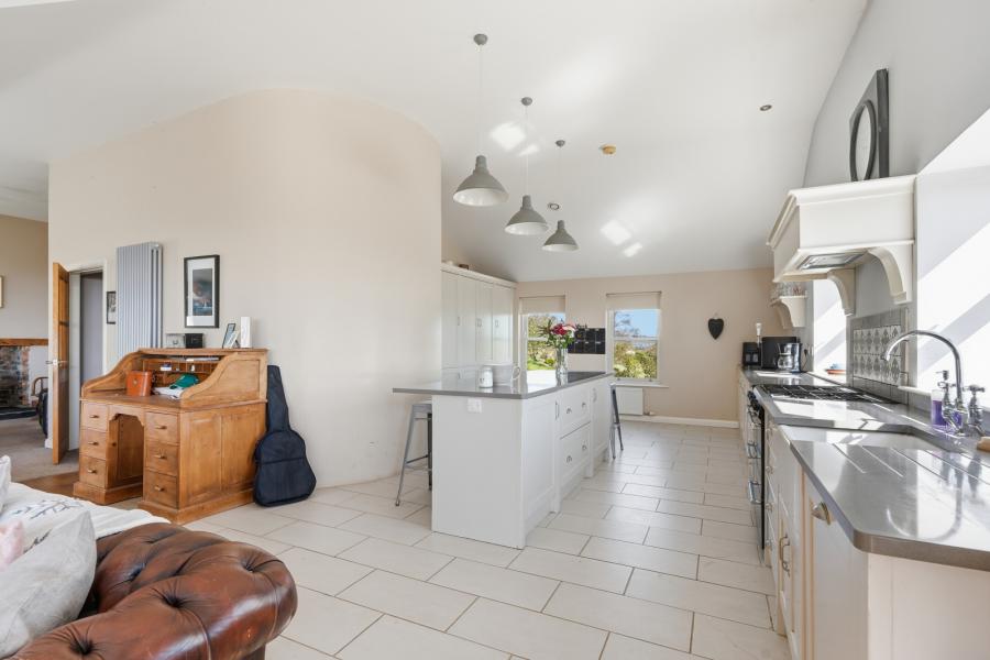200 Scrabo Road