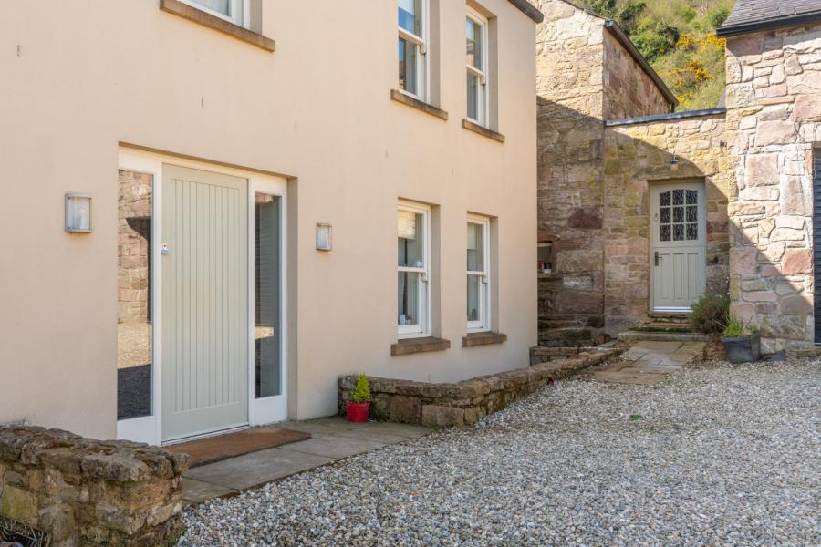 200 Scrabo Road