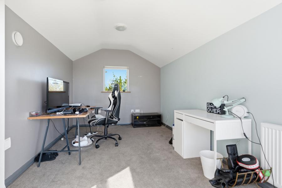 200 Scrabo Road