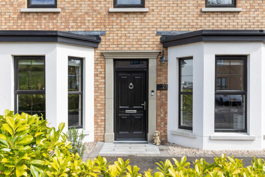 21 Scrabo Heights