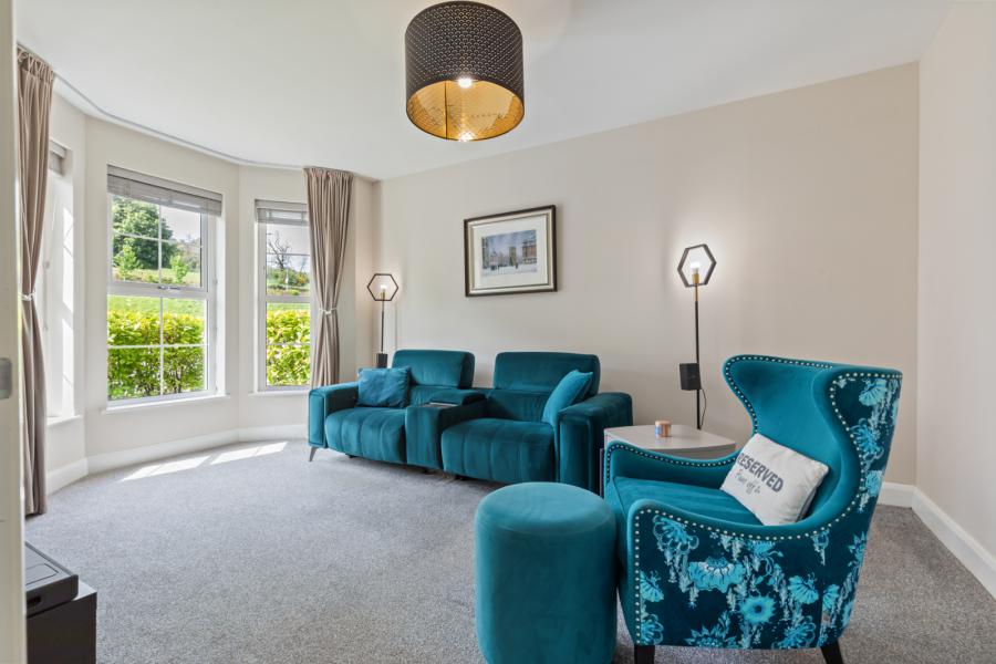 21 Scrabo Heights