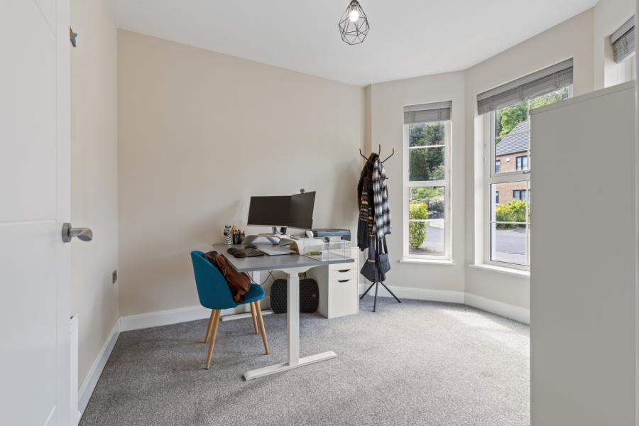 21 Scrabo Heights
