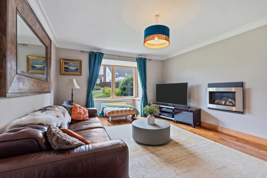 4 Turnstone View