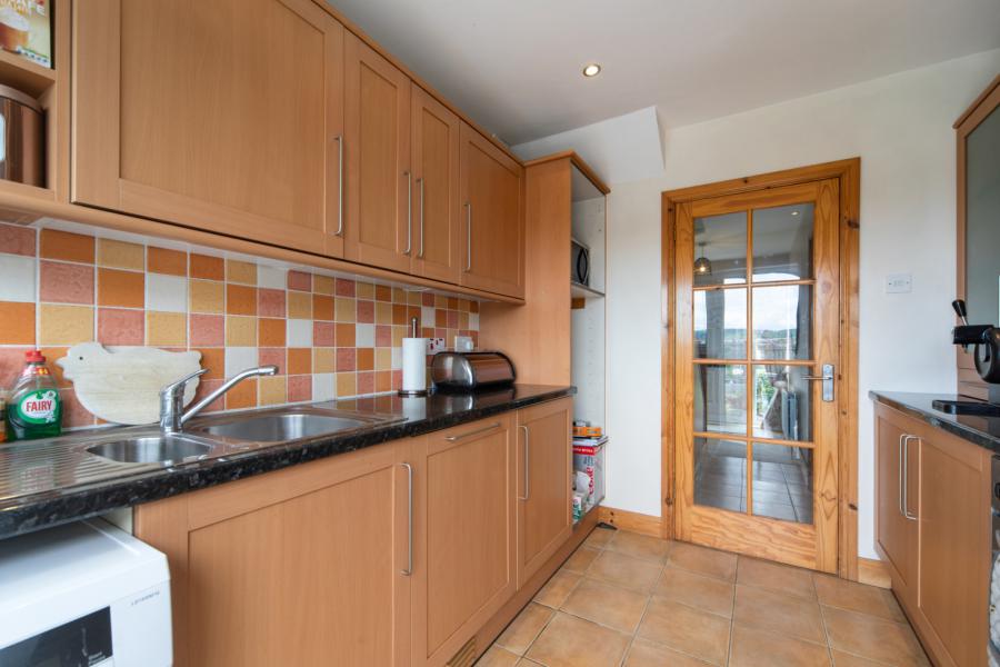 40 Abbeydale Drive