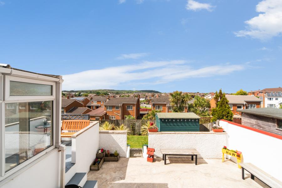 40 Abbeydale Drive