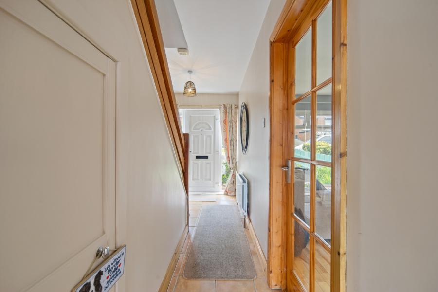 40 Abbeydale Drive