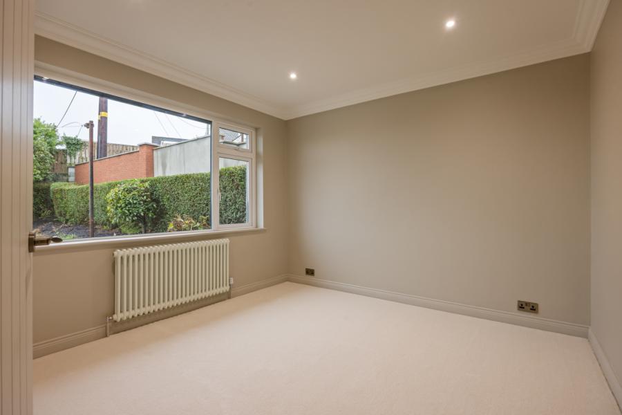 20 Londonderry Road
