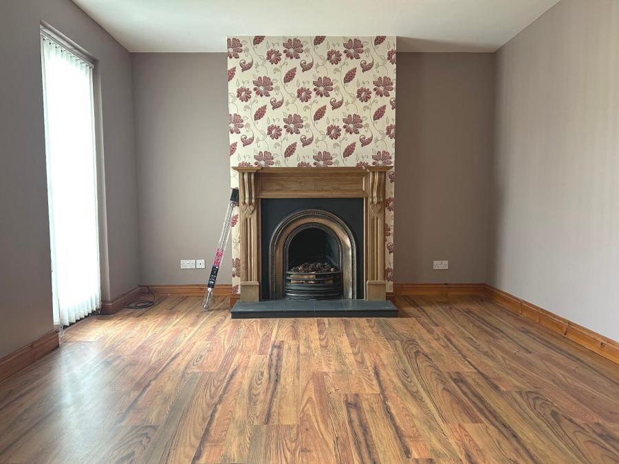 5 Roden Court