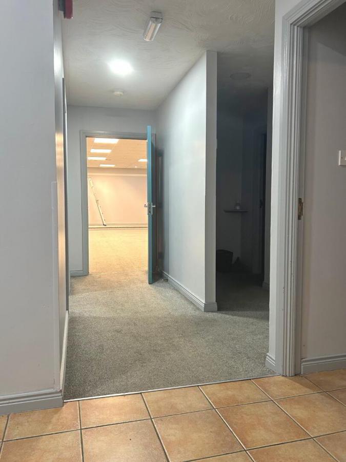 7 Causeway Road