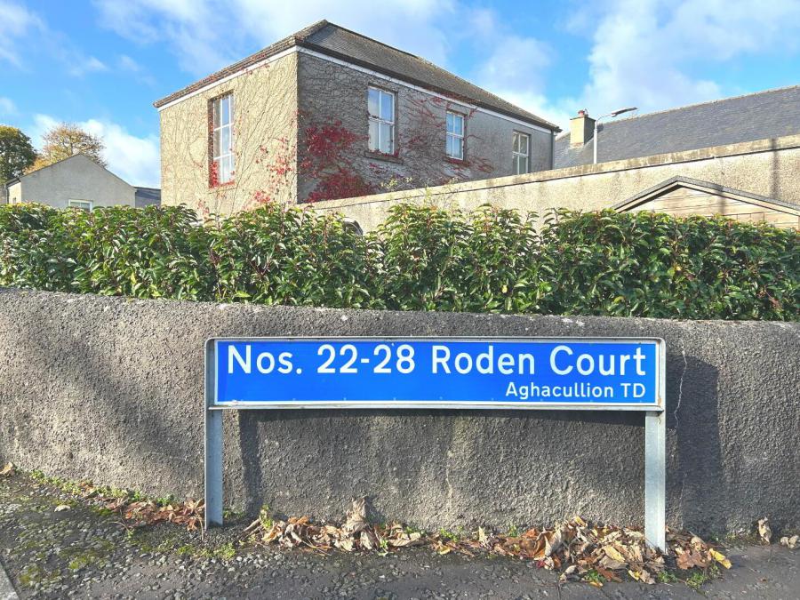 25 Roden Court