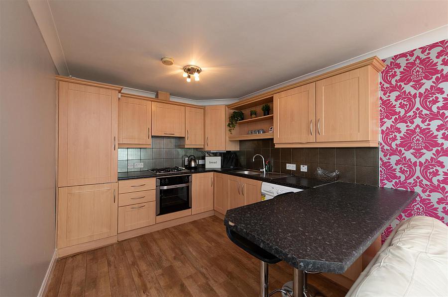 1a Hillsborough Court
