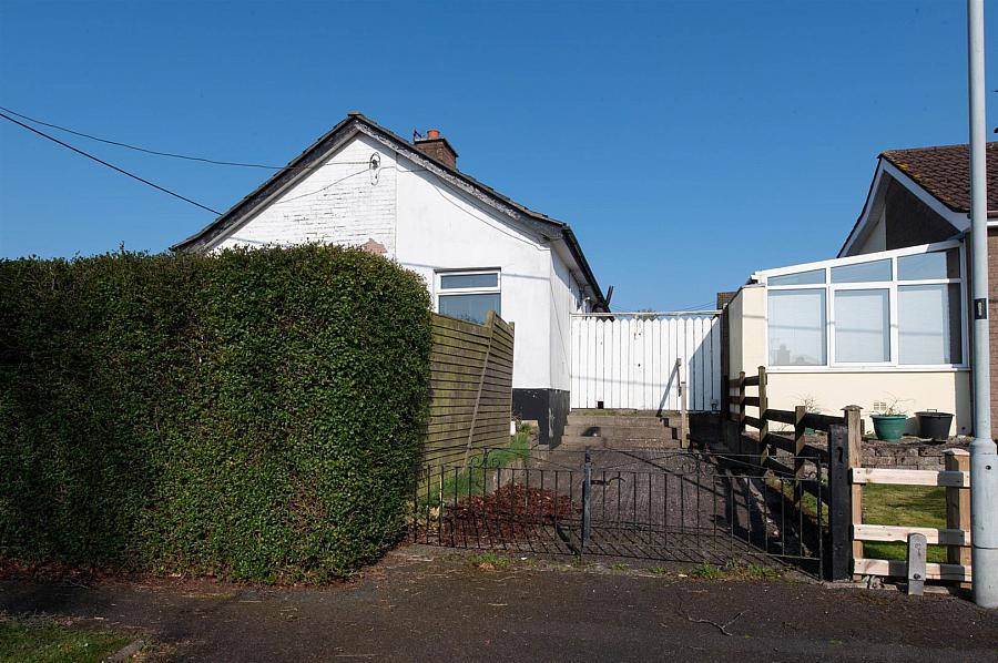 17 Lough Moss Park