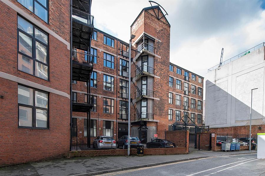 Apartment, 403 Somerset Studios