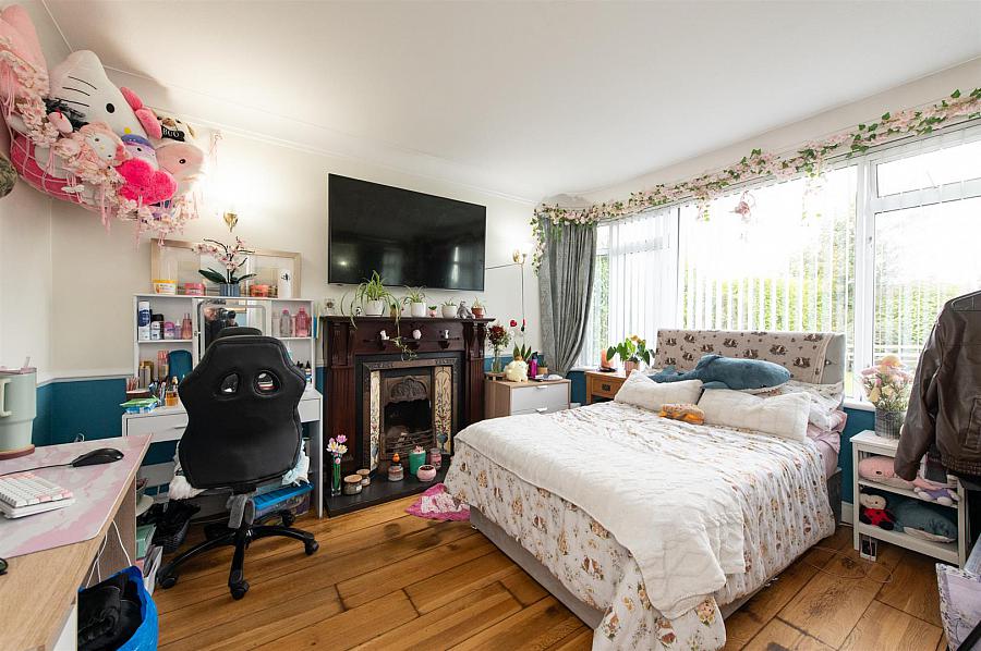 4. Ballynahinch Road