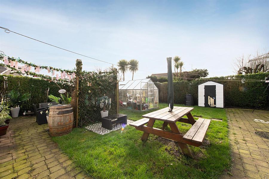 4. Ballynahinch Road