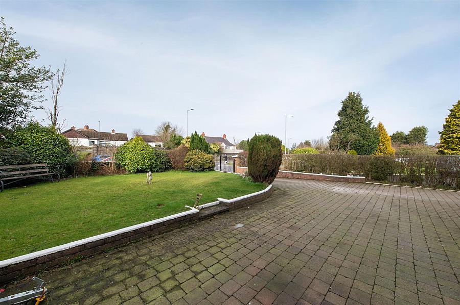 4. Ballynahinch Road