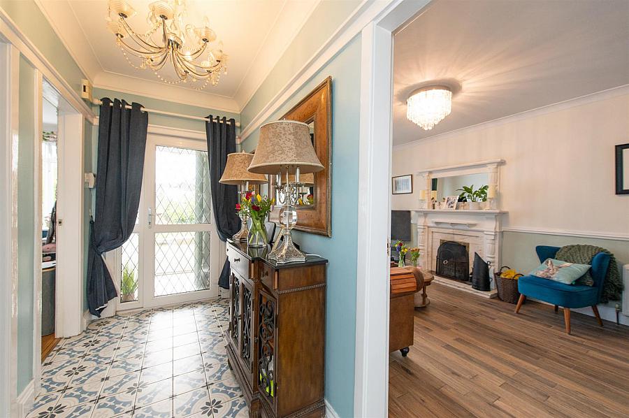 4. Ballynahinch Road