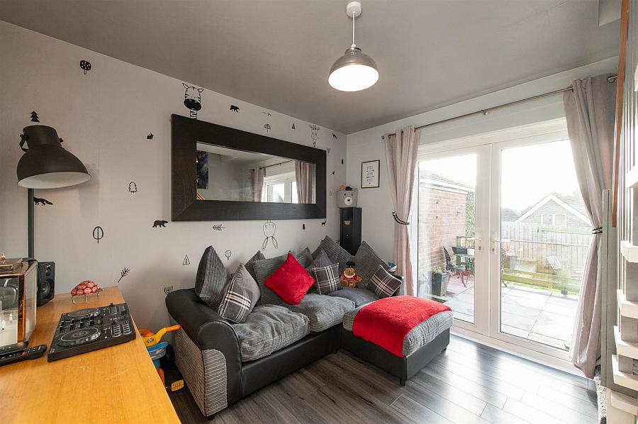 25 Knockbracken Crescent