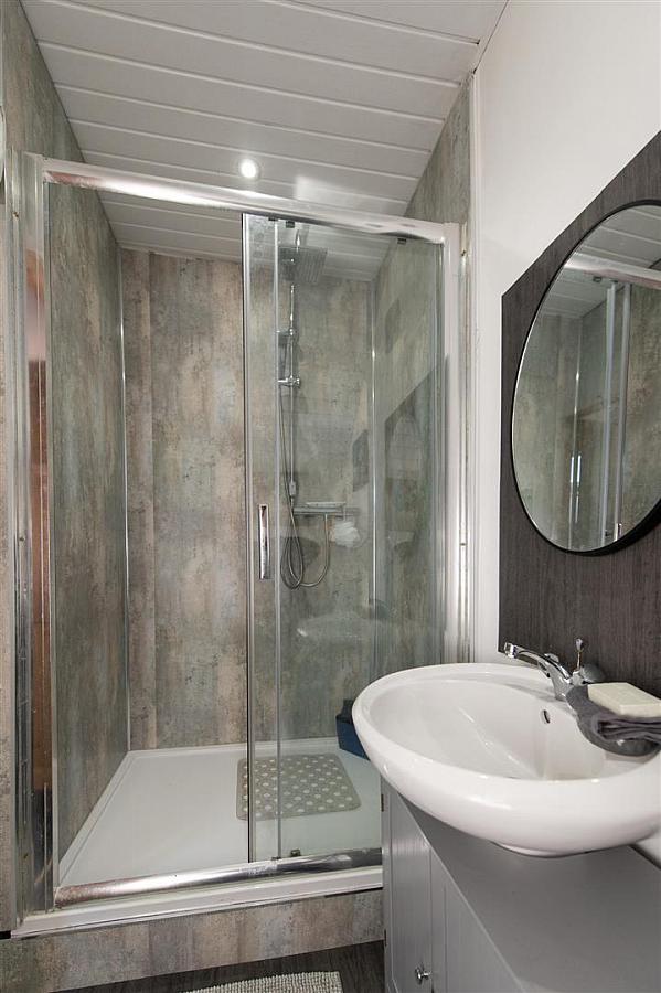 25 Knockbracken Crescent