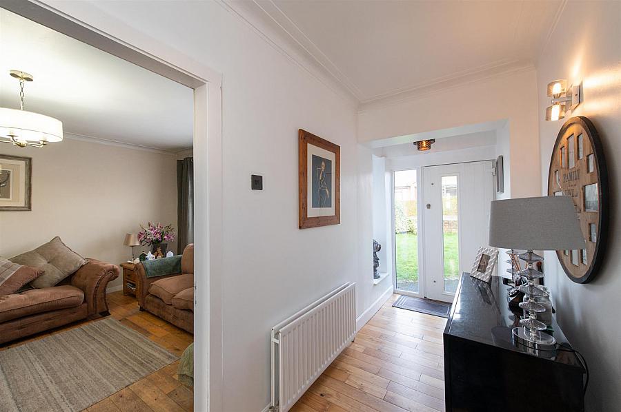 25 Knockbracken Crescent