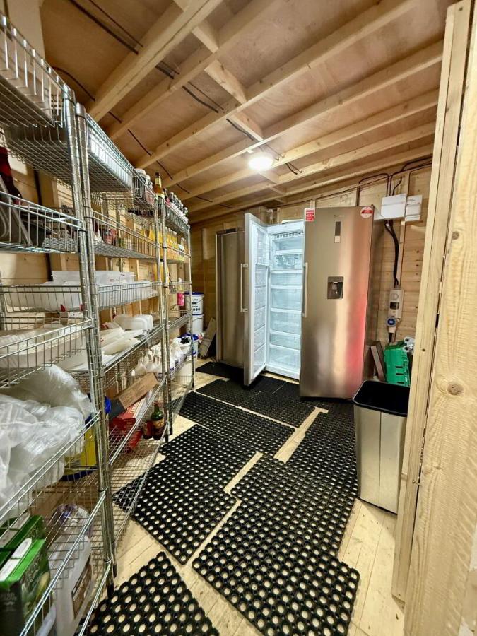 Catering Premises @ 9 Station Road