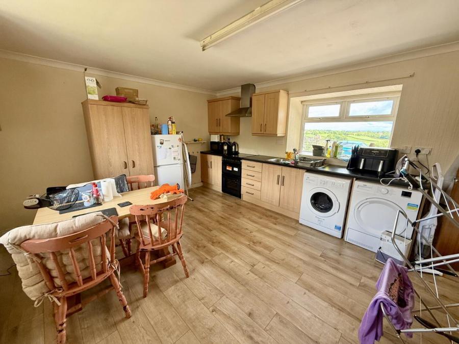27 Annvale Road