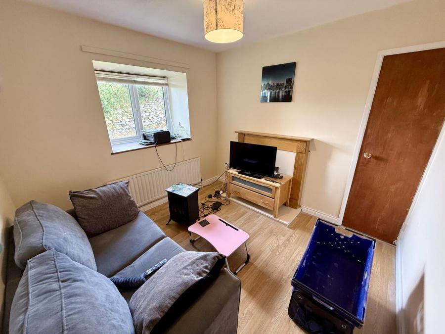 27 Annvale Road