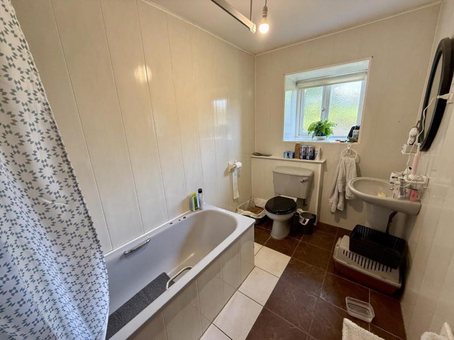 27 Annvale Road