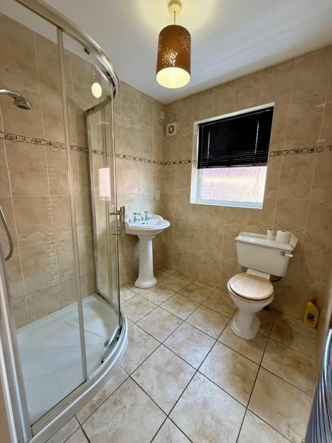 16 Meadowvale