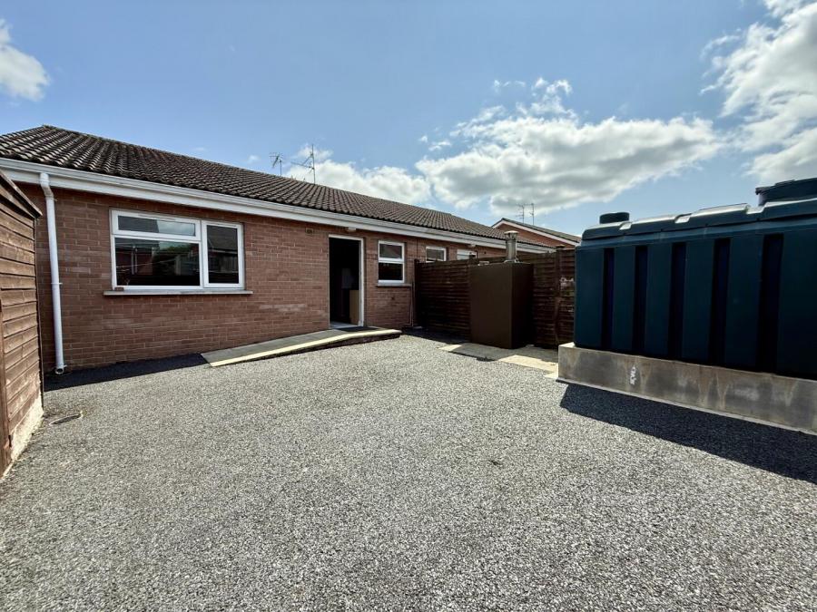 16 Meadowvale