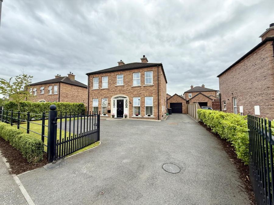 27 Cavanacaw Road