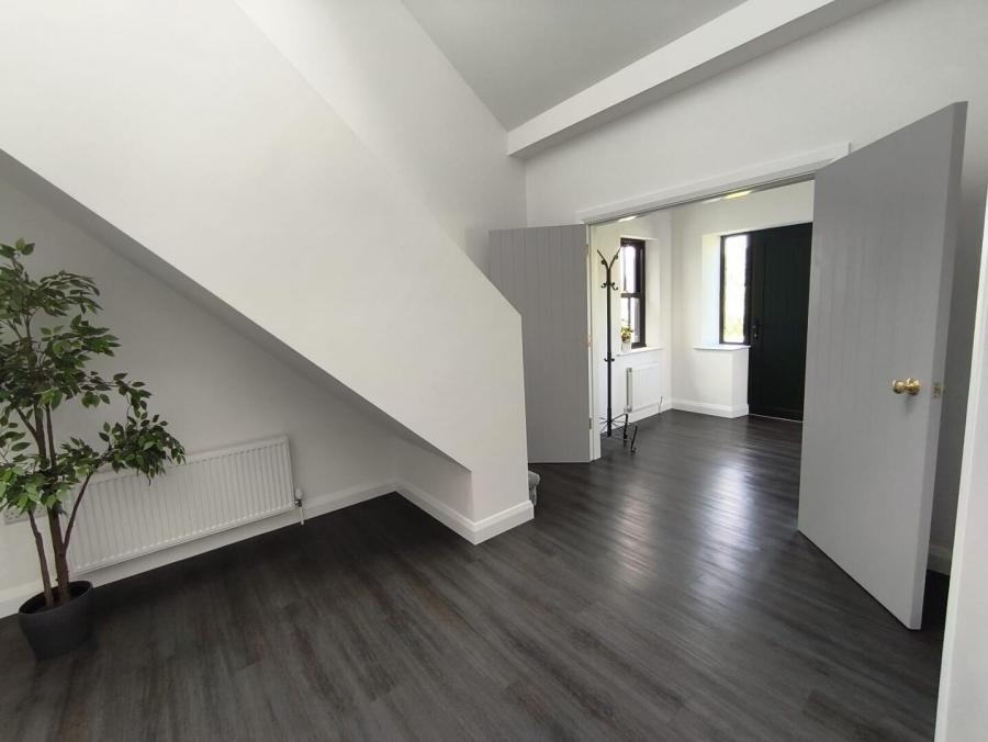 90 Crossmore Road
