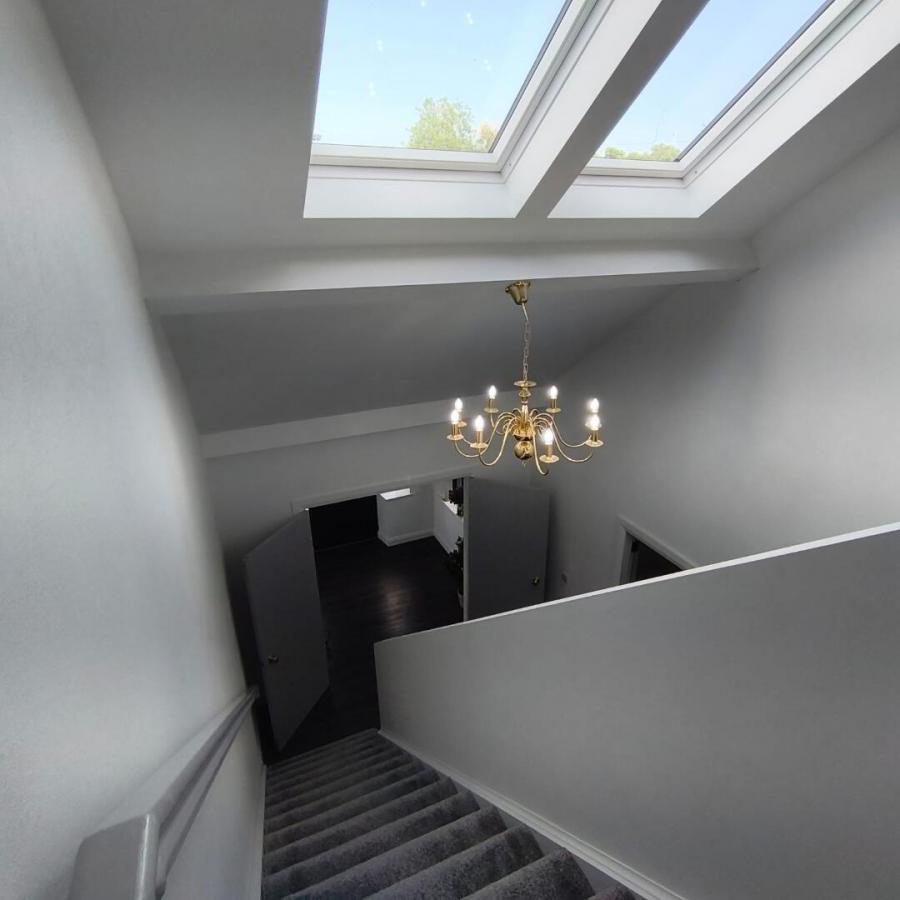 90 Crossmore Road