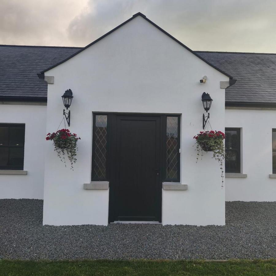 90 Crossmore Road