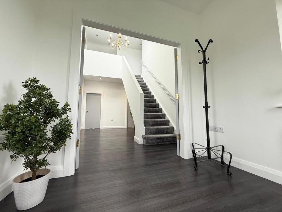 90 Crossmore Road