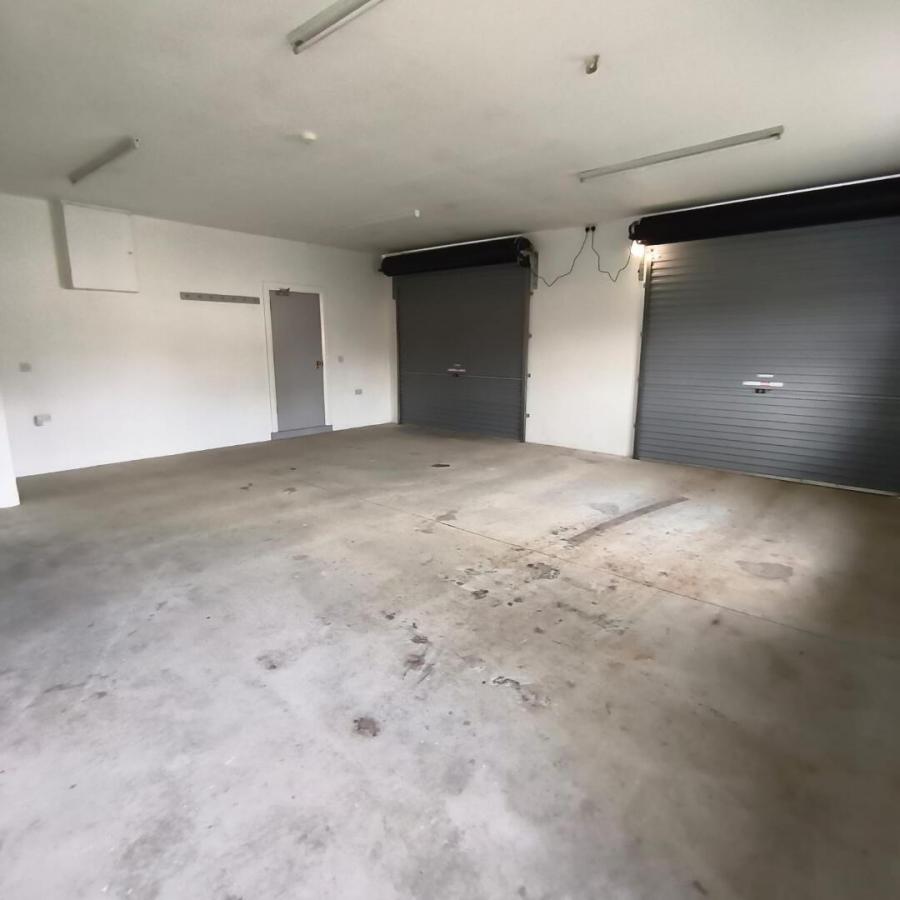 90 Crossmore Road