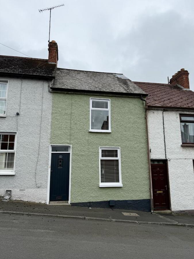 11 Grove Terrace