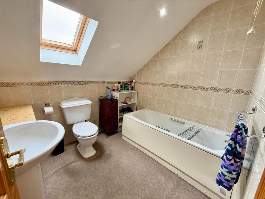 32 Glen Macha